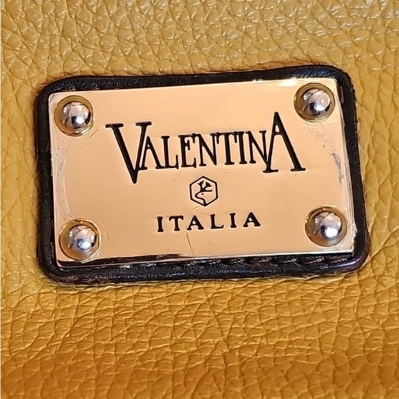 Valentina Two-Tone Yellow and Black Shoulder Bag - Picture 4 of 7